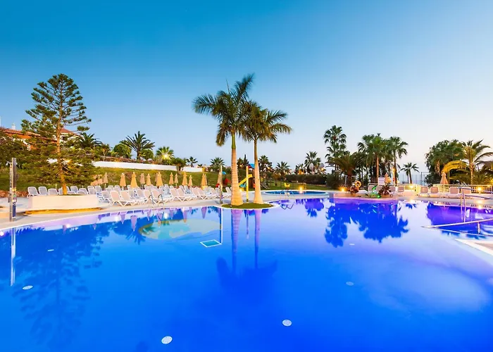 Отель Tropical Park 4*