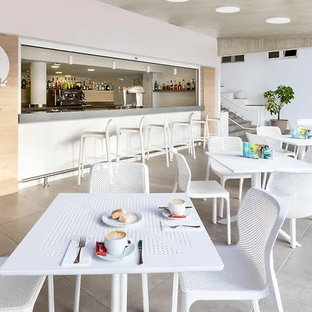 Tropical Park Ξενοδοχείο